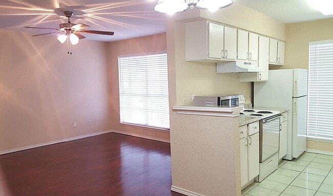 Photo - 6200 Ranchester Dr Condo Unit 156