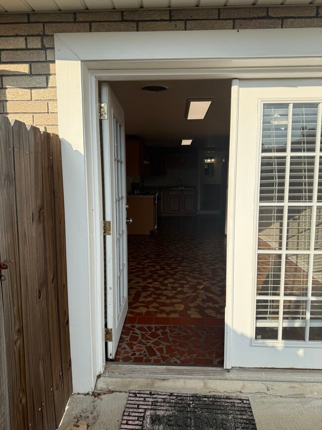 Entrance - 2912 Delille St Unidad Delille ADU