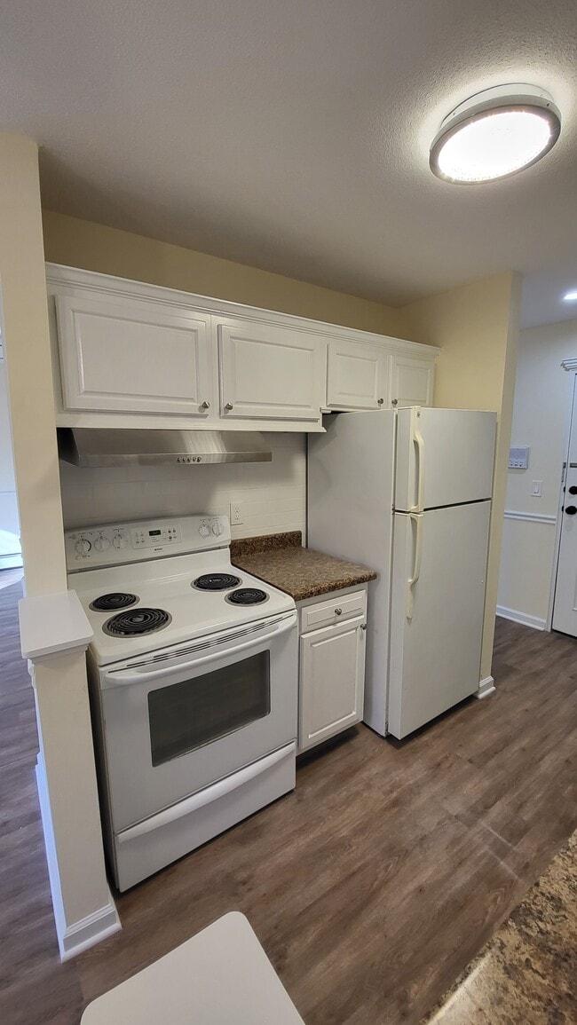 Photo - 43 Balance Rock Rd Unit 14