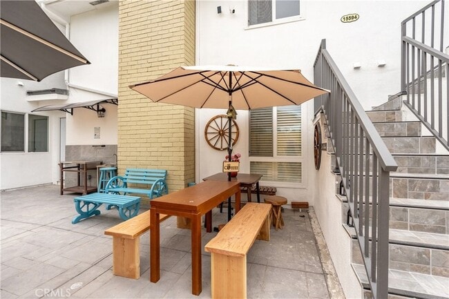 Photo - 15594 Dawson Ln