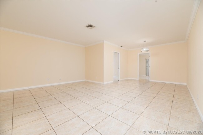 3707 Polk St