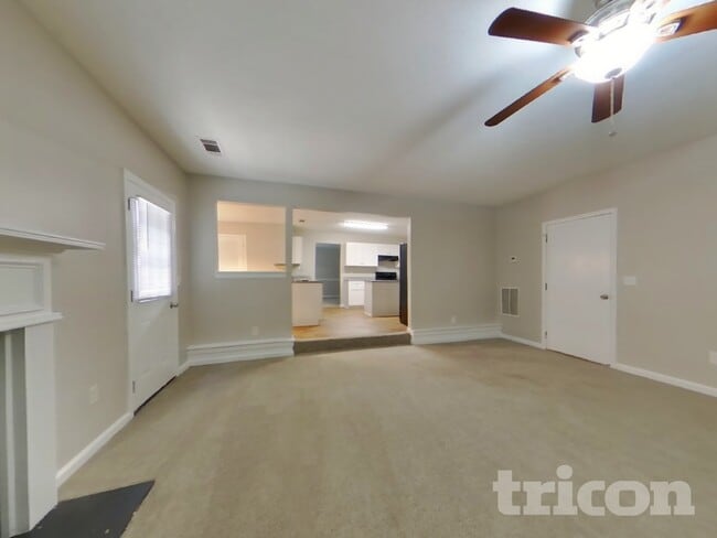 Photo - 3893 Drifting Quill