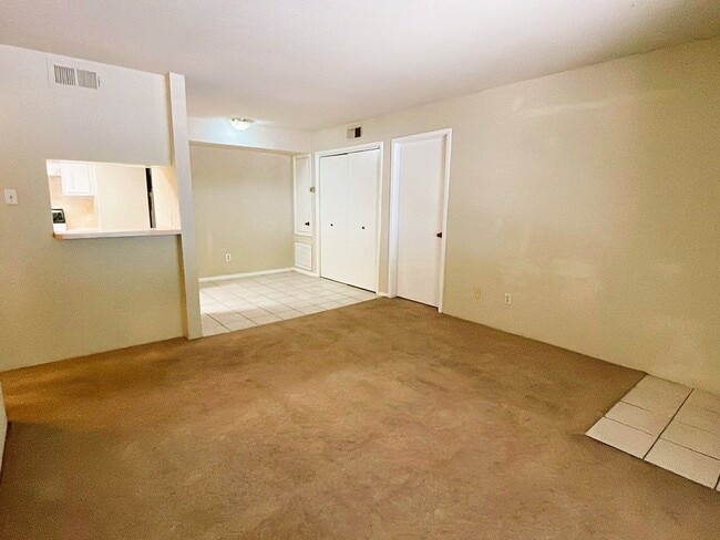 Photo - 7200 Clarewood Dr