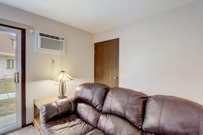 3215 W Mangold Ave Unit C