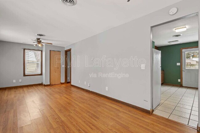 Photo - 2115 Perrine St