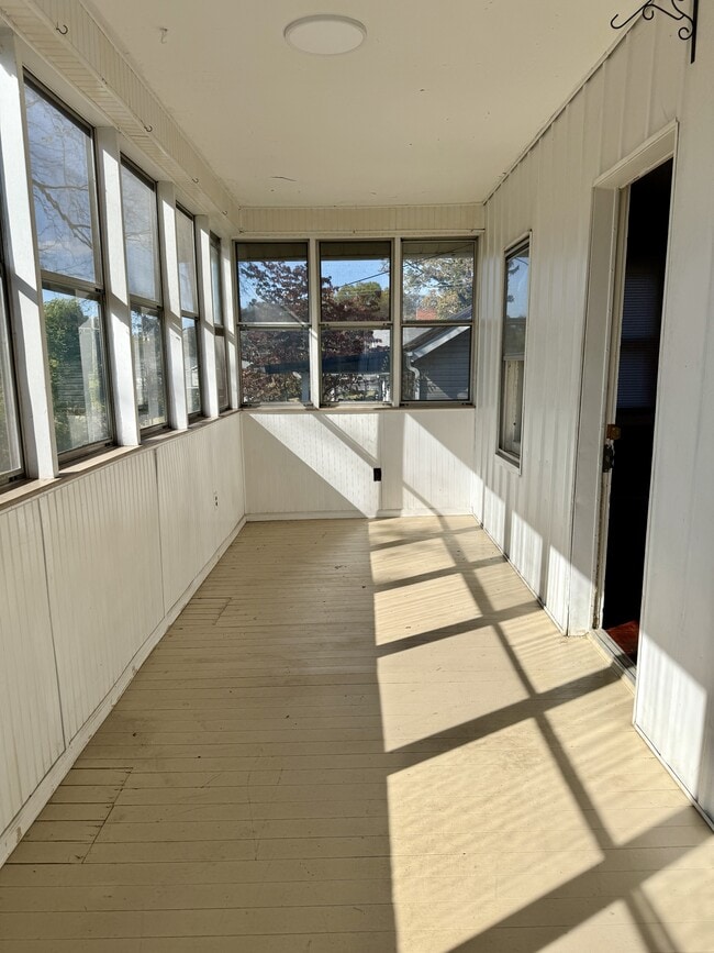 Photo - 906 Cherokee St