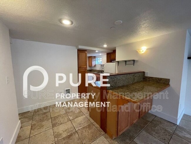 Photo - 4004 NE Mallory Ave