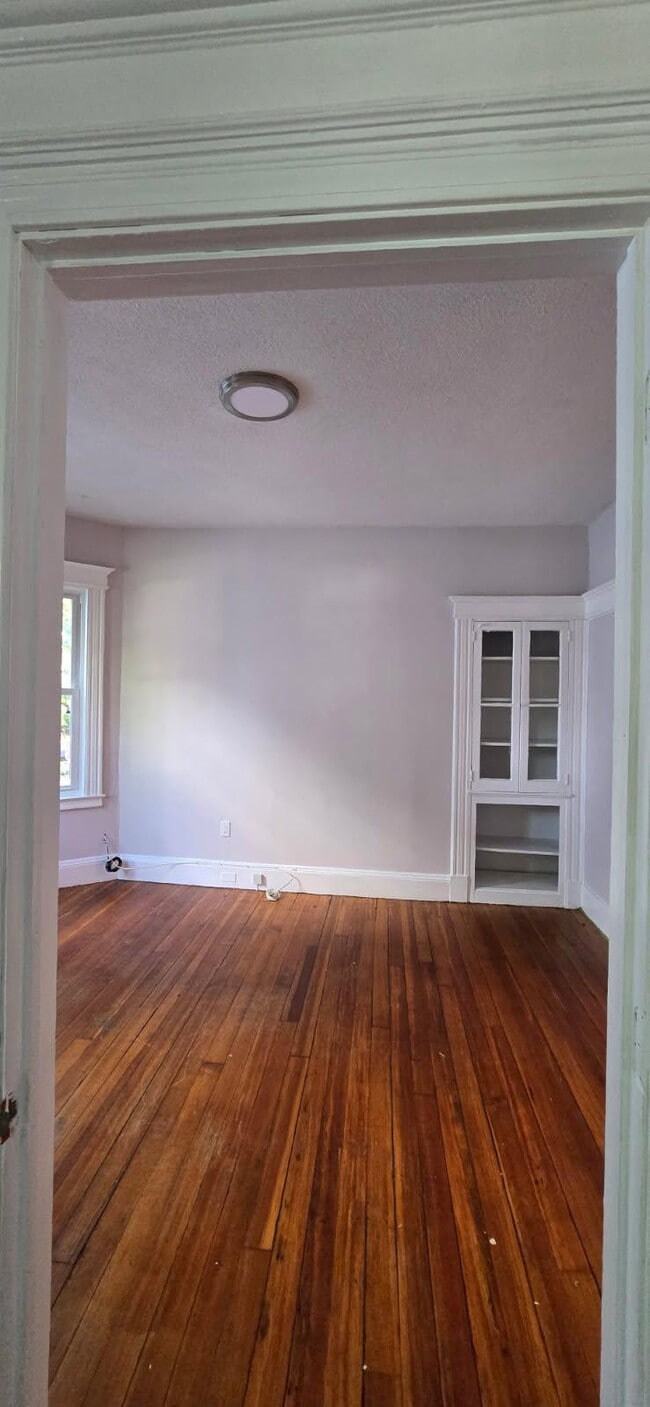 Photo - 39 W Raymond St Unit 37