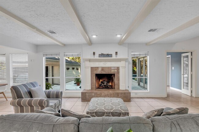Photo - 24102 Northcrest Dr