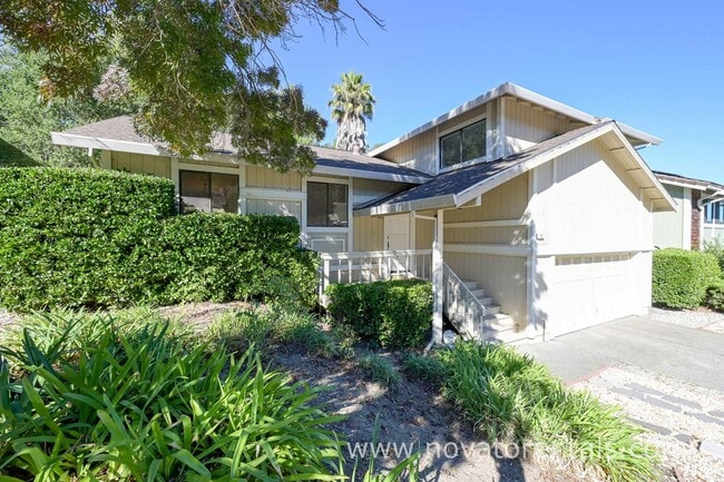 Photo - 32 Spinosa Way