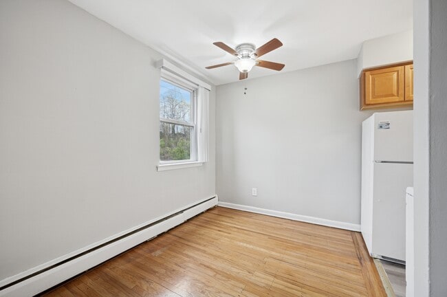 Photo - Regency House