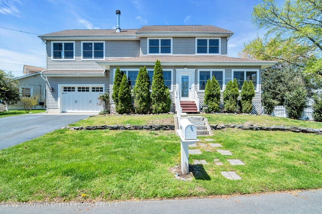 Photo - 1205 Roseld Ave
