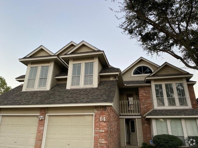 Building Photo - 12800 Briar Forest Dr Unit 14 Rental