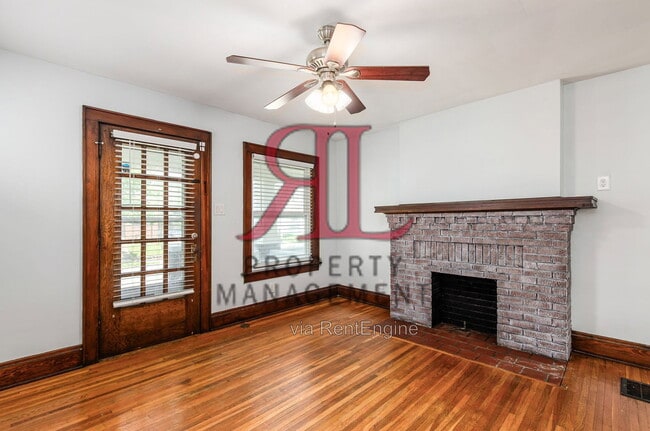 Photo - 247 E Jenkins Ave