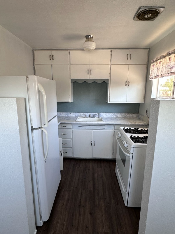 Building Photo - 15952 M St Rental