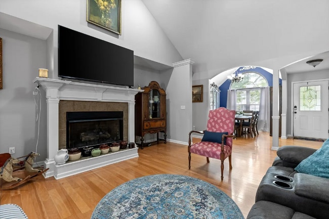 Photo - 1871 Clear Brook Ct