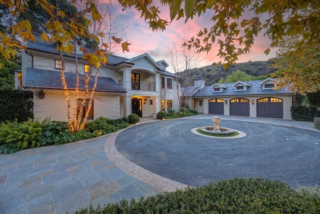 Photo - 7171 Chelan Way