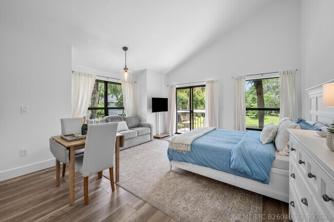 Photo - 11863 Wimbledon Cir Unit 504
