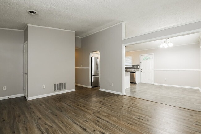 Photo - 8450 N Pond Dr