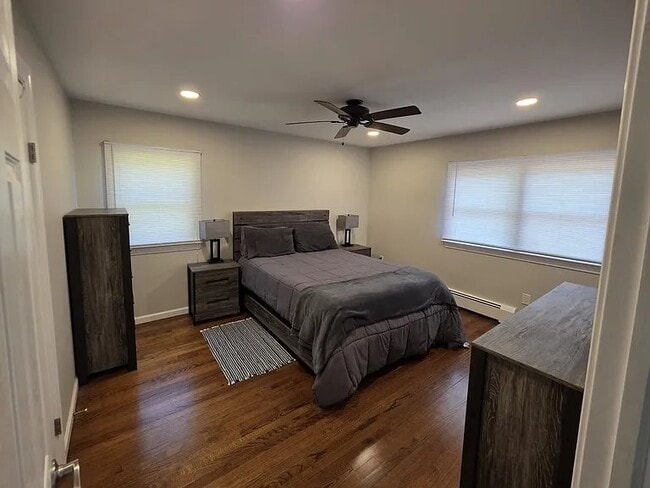 Photo - 14 Kendall Terrace W