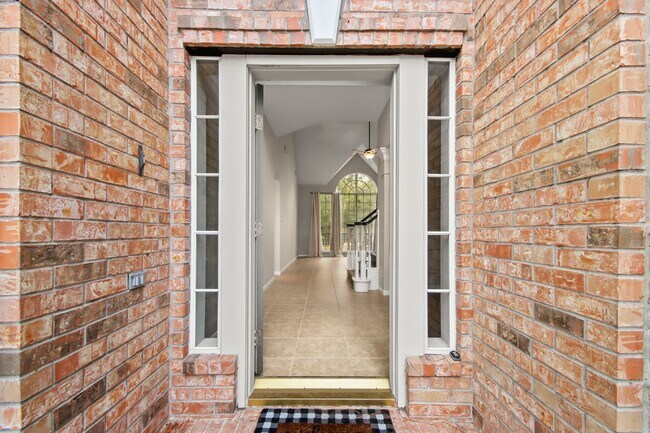 Photo - 23 Rolling Stone Pl