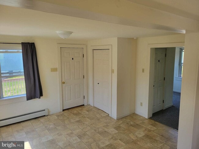 Photo - 970 Brownsville Rd