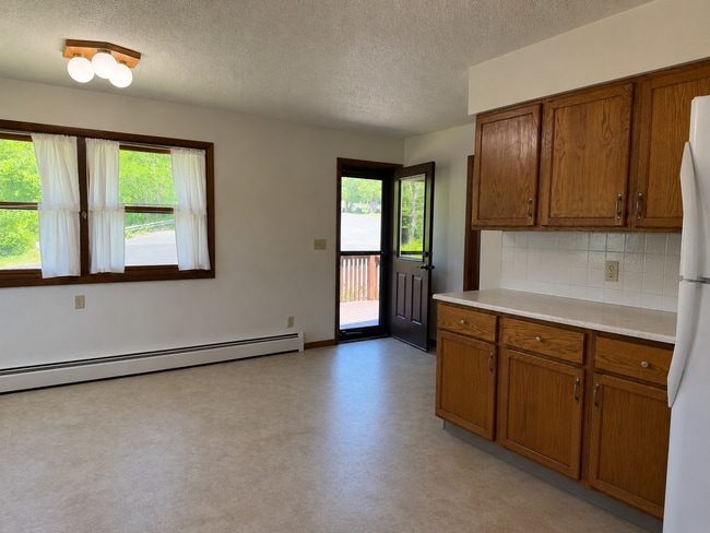 Photo - 5- Bedroom House for Rent in Chaseburg