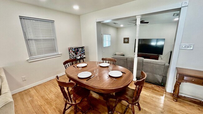 Photo - Gorgeous Fully Furnished 3 Bed/2 Bath Home...