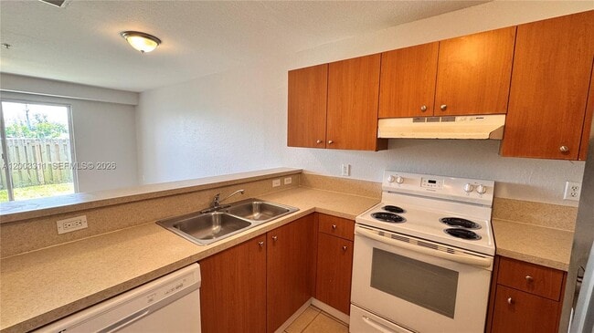 Photo - 14226 NW 17th Ave