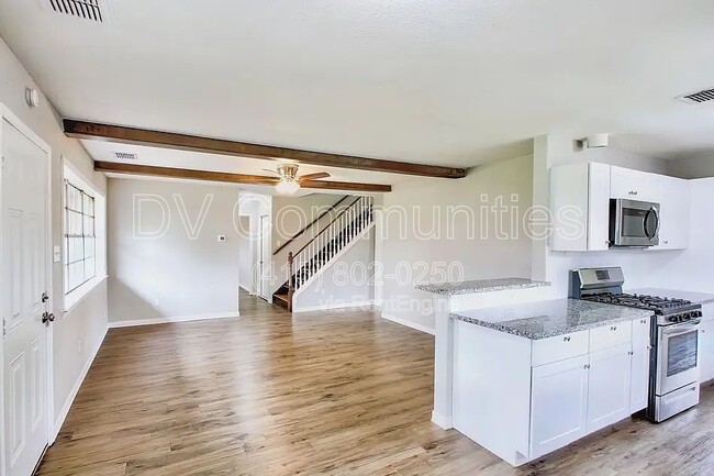 Photo - 10946 Gulf Valley St