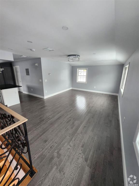 Building Photo - 116-42 144th St Rental