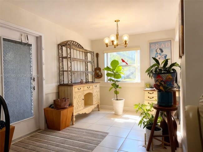 Photo - 629 North Dr Unidad 629