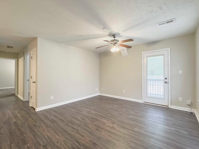 Photo - 1640 Golf Club Ln