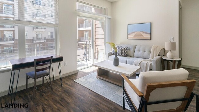 Building Photo - 1711 Caroline St