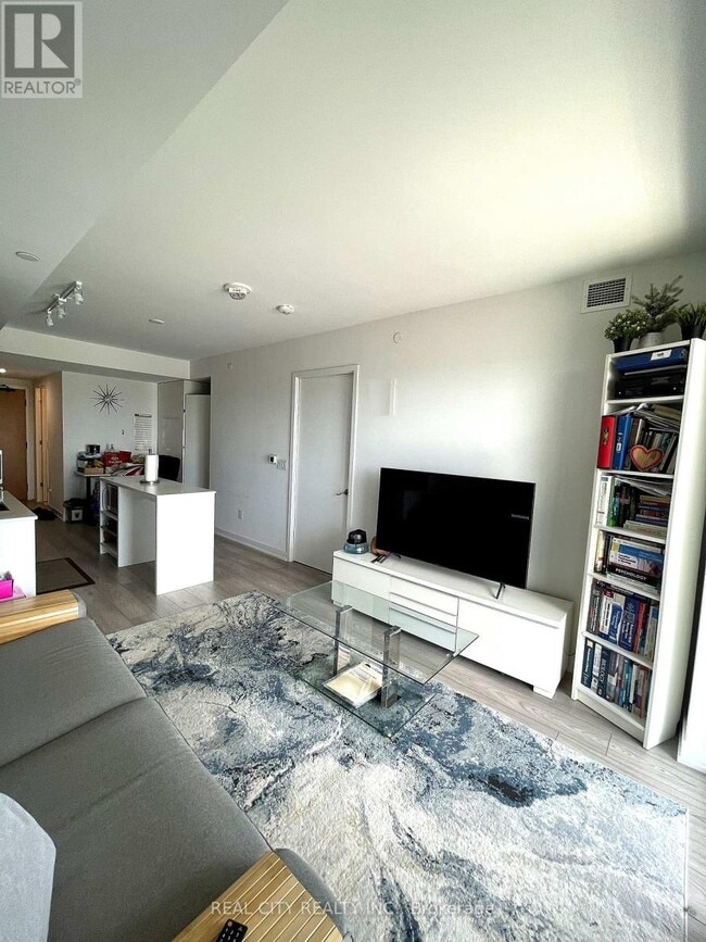 Photo - 8 Tippett Rd Unit 808