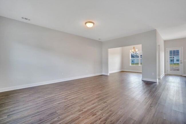 88 Fridley Ln