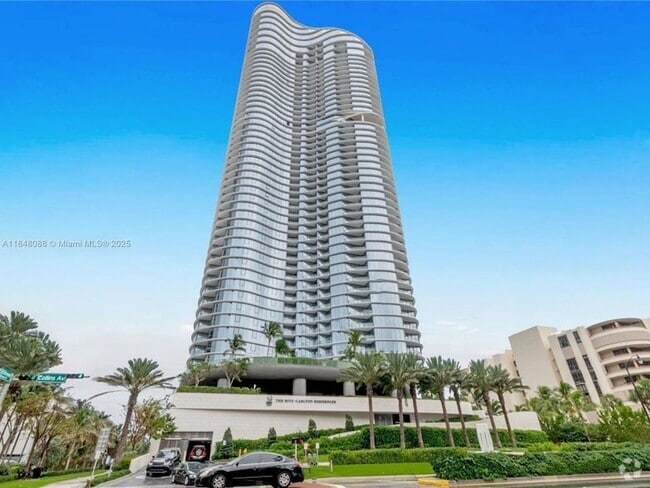 Building Photo - 15701 Collins Ave Unit 3605 Rental