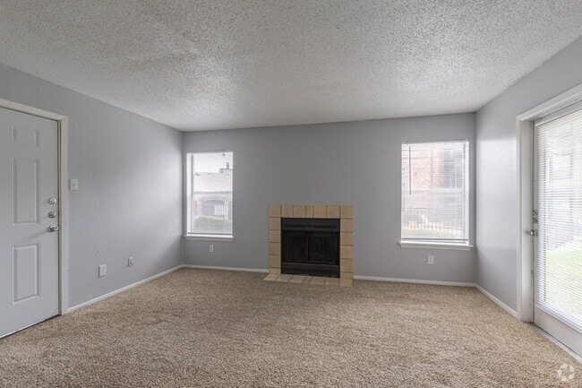 2BR, 2BA - 900SF - Living Room