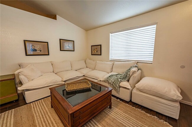 Photo - 3571 N Moore St