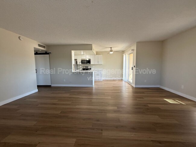 Photo - 3801 E Greenway Rd