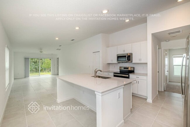 Photo - 1475 Diablo Cir SW