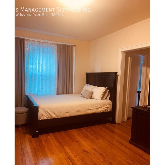 Photo - 3806 W Irving Park Rd Unit 3806-4