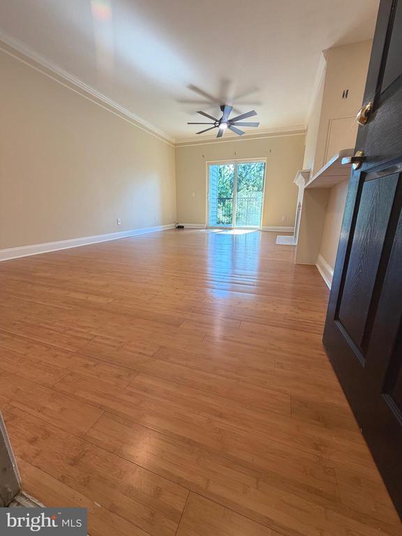 Building Photo - 1571 Spring Gate Dr. Unit 6206