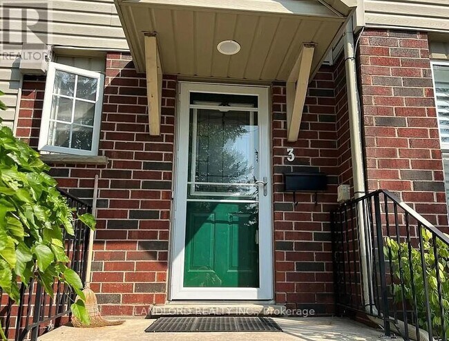 Photo - 26 Poplar Dr