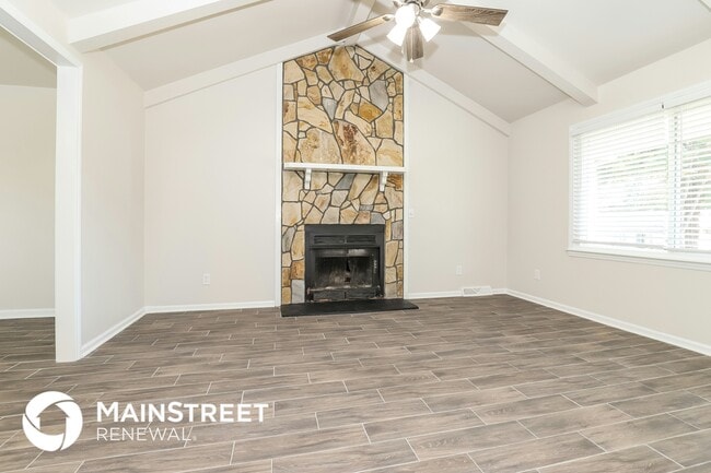 Photo - 6005 Grey Fox Ln