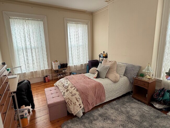 Photo - 227 Roxbury St Unidad 3