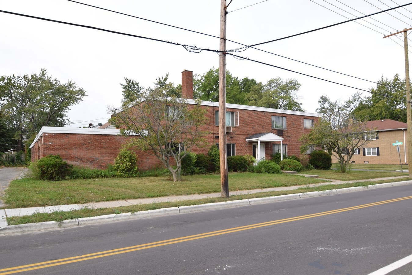 2334 Noble Rd Apartments Cleveland Heights, OH