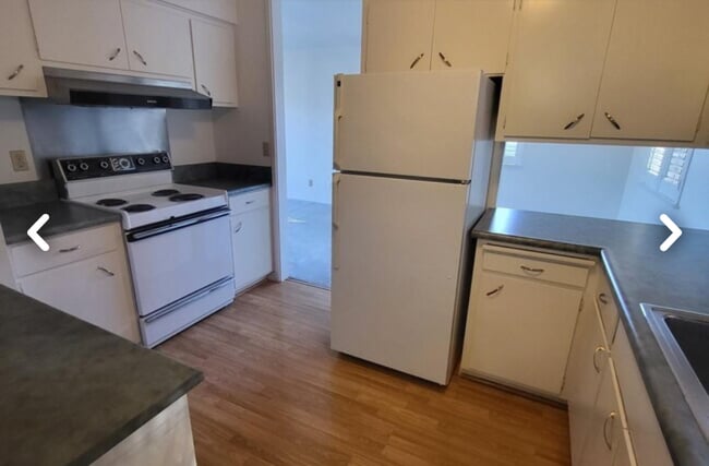 Photo - 615 Jackson St