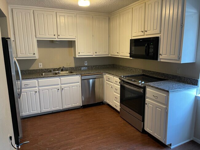 Casablanca Condo #121