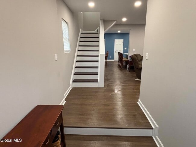Photo - 2208 12th St